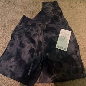 Lululemon ready to Rulu Joggers NWT size 4
